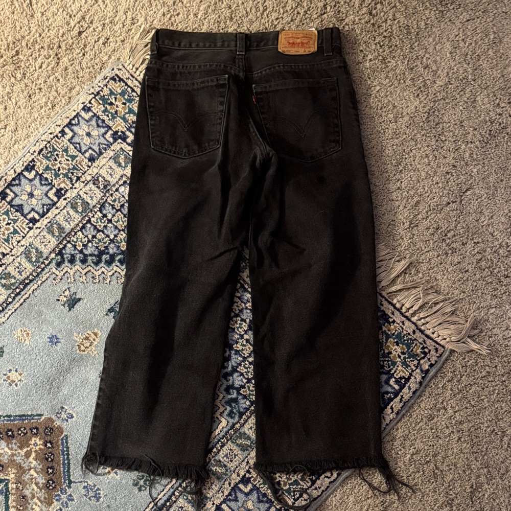 Levi's Black Relaxed Fit Jeans with Frayed Hem - Picture 5 of 6